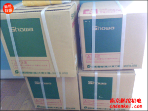 日本昭和SHOWA送風(fēng)機(jī)EC-63THT-L213[EC-63THT-L213、EC-63THT-R313、EC-75THT-R313]
